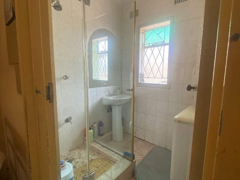 Furnished Family Home in Mountview Verulam offering value for your money. - Photo 7
