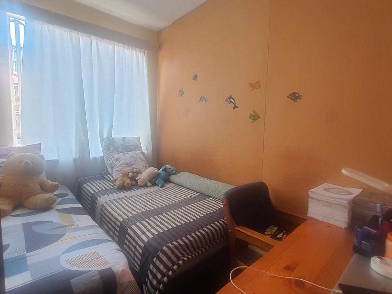 **Starter Apartment in Sunnyside, Pretoria – Ideal for Students or Investors** - Photo 9