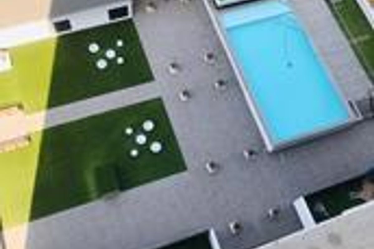 10th Floor - Photo 3