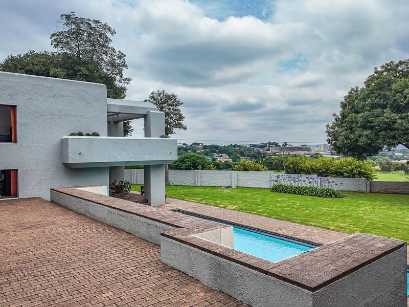 6 Bed House for Sale on Hyde Park - Photo 4