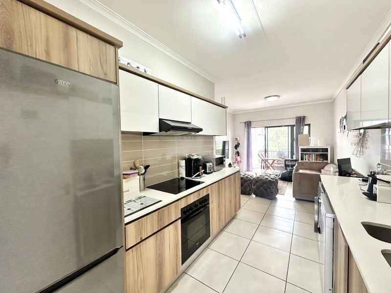 PENTHOUSE ONE BED APARTMENT WITH GORGEOUS VIEW FOR SALE - Photo 7