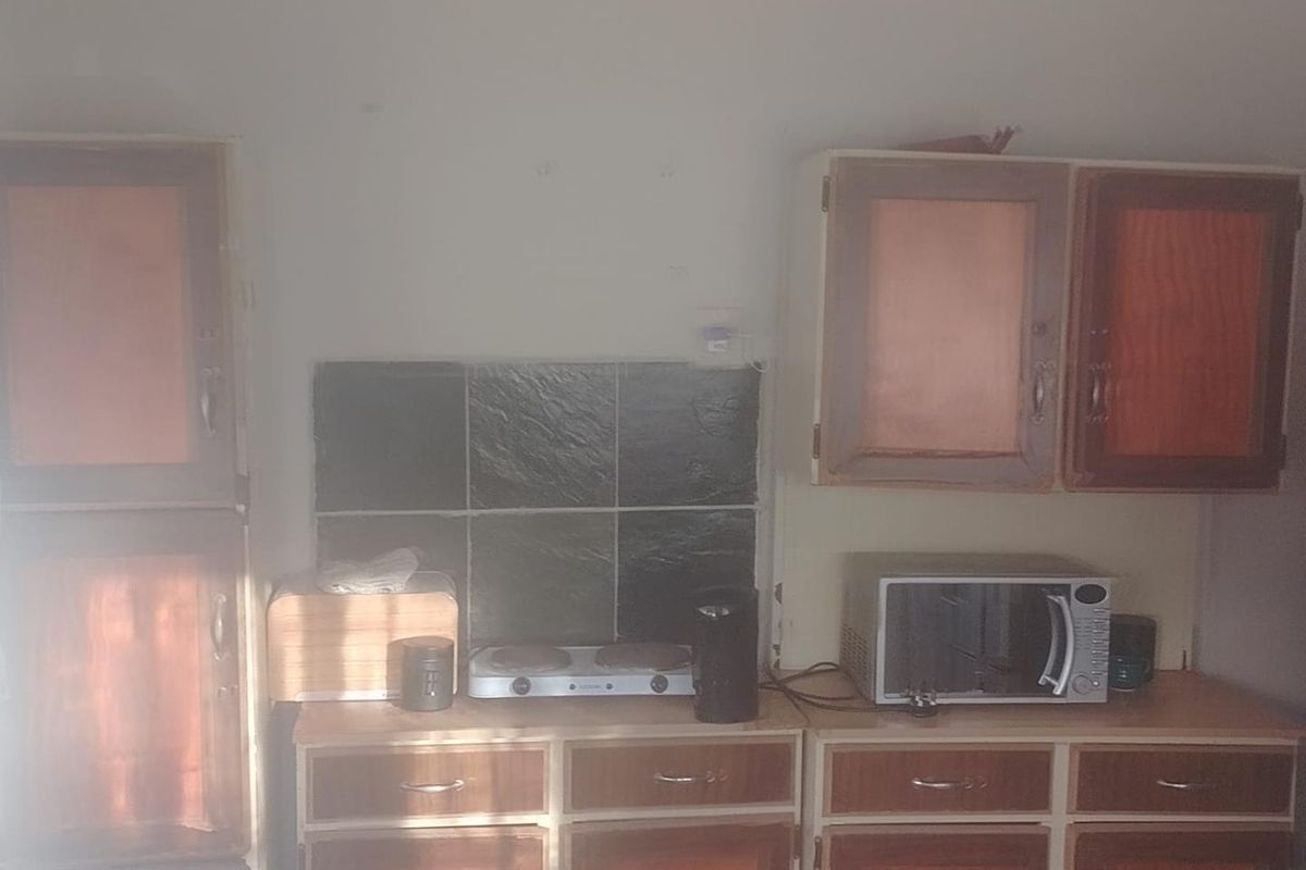 Two Bedroom for Sale in Umlazi - Photo 3