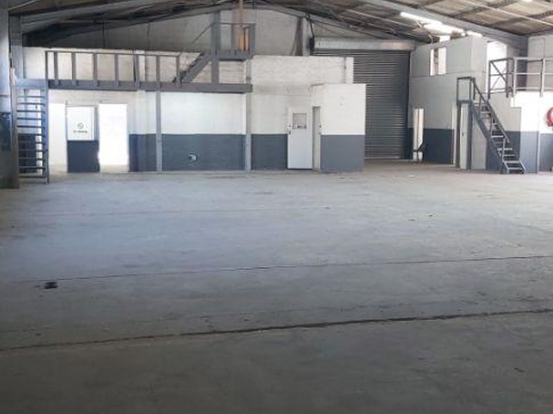 Warehouse/Distribution/manufacturing facility to let in Sidwell. - Photo 7