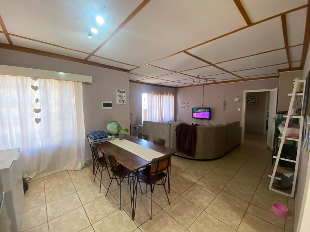 Open-plan lounge and dining area