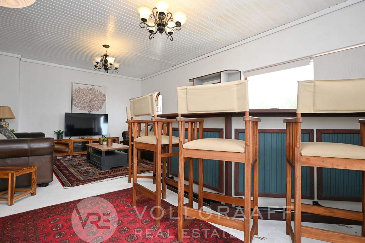 Furnished 3 Bedroom House To Rent - 1 June 2026 - Photo 2