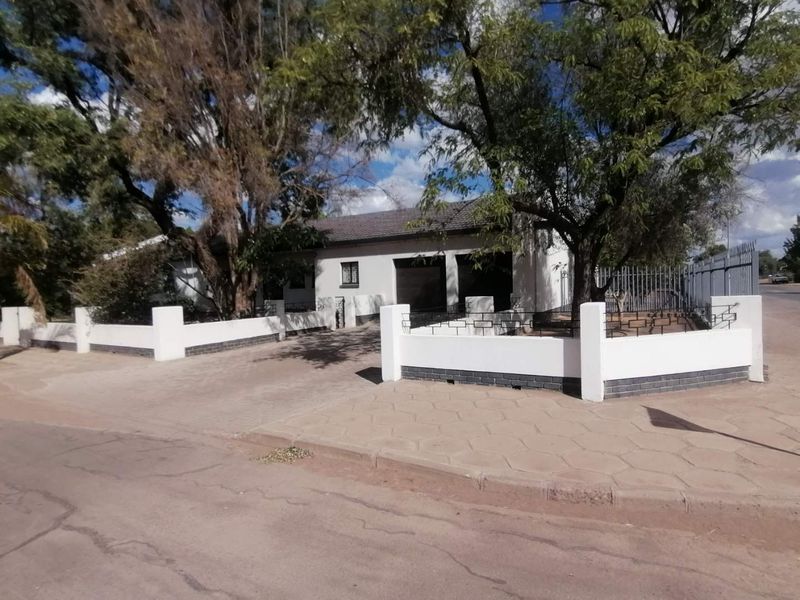 GORGEOUS HOUSE FOR SALE IN MARIENTAL - Photo 2