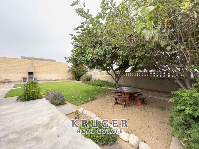 Beach-front opportunity - Photo 7