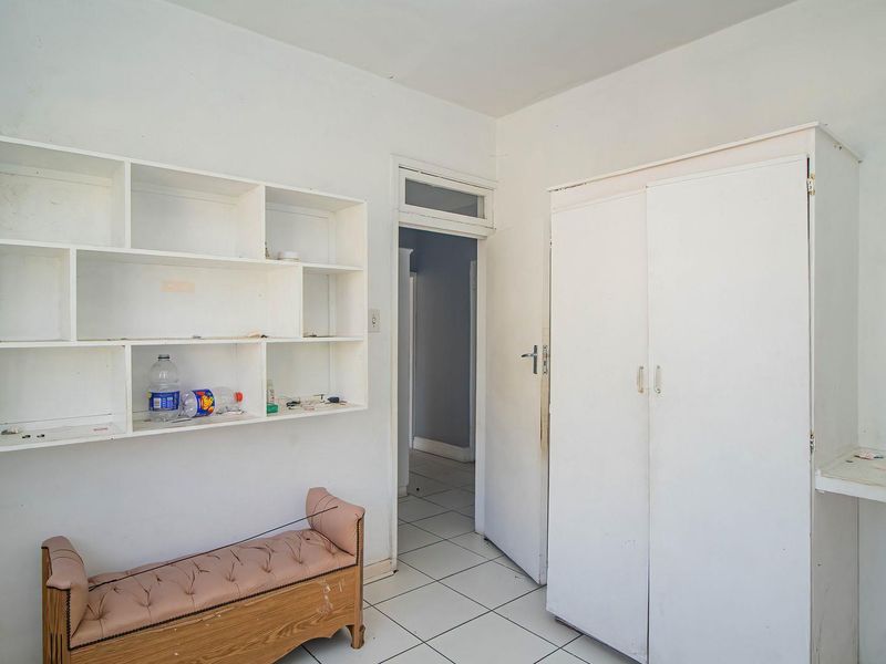 Ready to Move 2 bedroom in a well maintained prime area - Photo 7