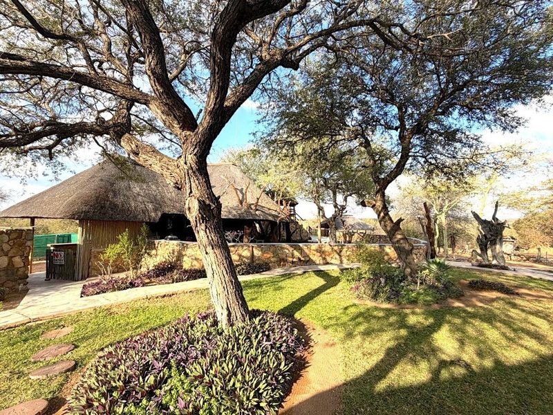 Commercial Lodge in Hoedspruit for sale – Dual mandate - Photo 3