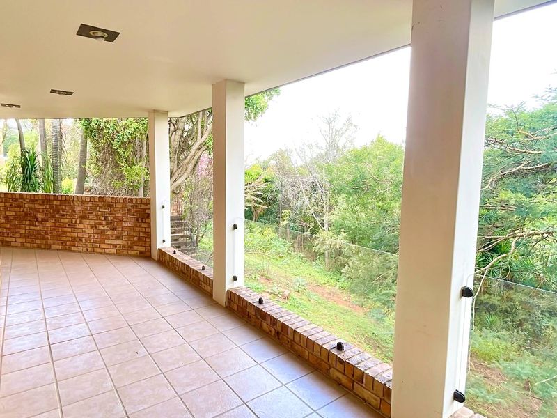Prime High-End Development Opportunity of 11 Stands with Existing Residence - Valley Farm AH 2 - Faerie Glen - 4.7134 Hectares - Photo 4
