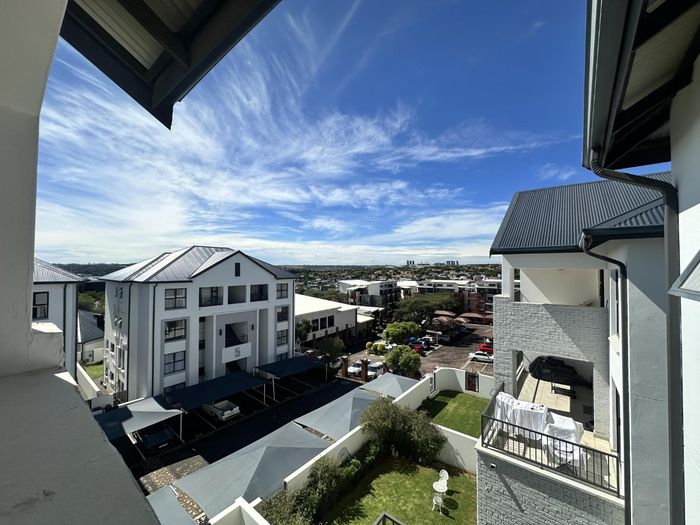 Property #2488168, Apartment For Sale in Greenstone Hill