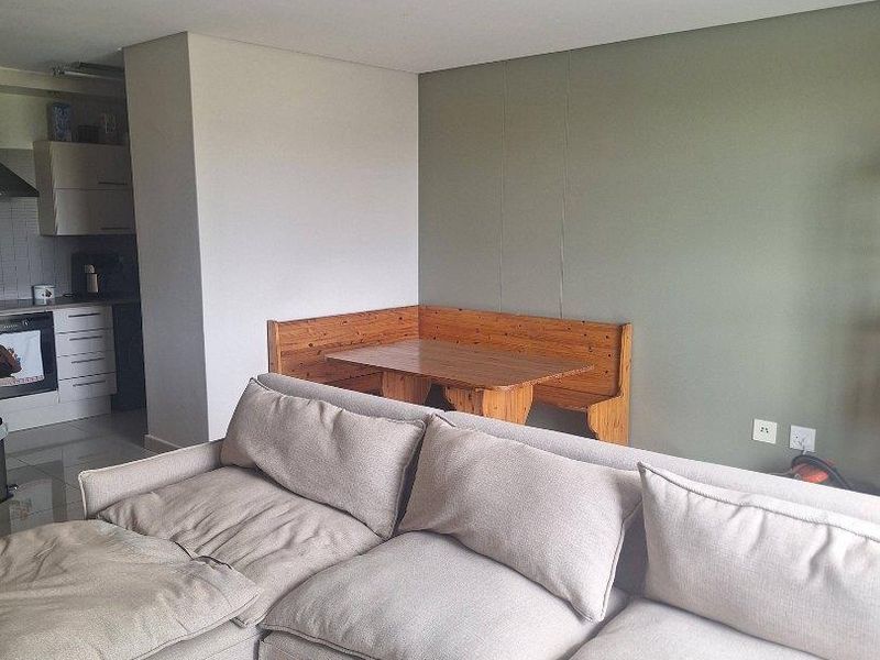 FOR SALE MOTH CENTER  N$1 100 000,00 cc reg - Photo 8