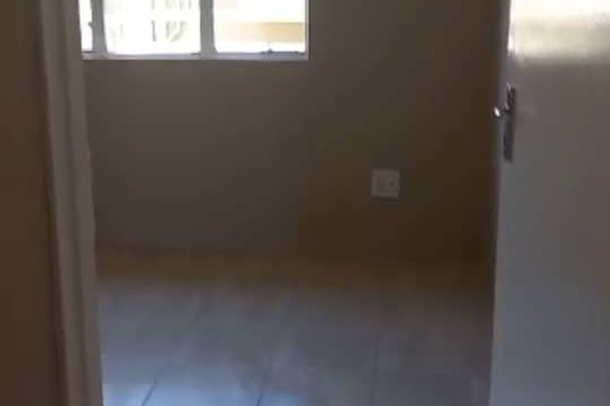 Apartment for sale,Katutura - Photo 3