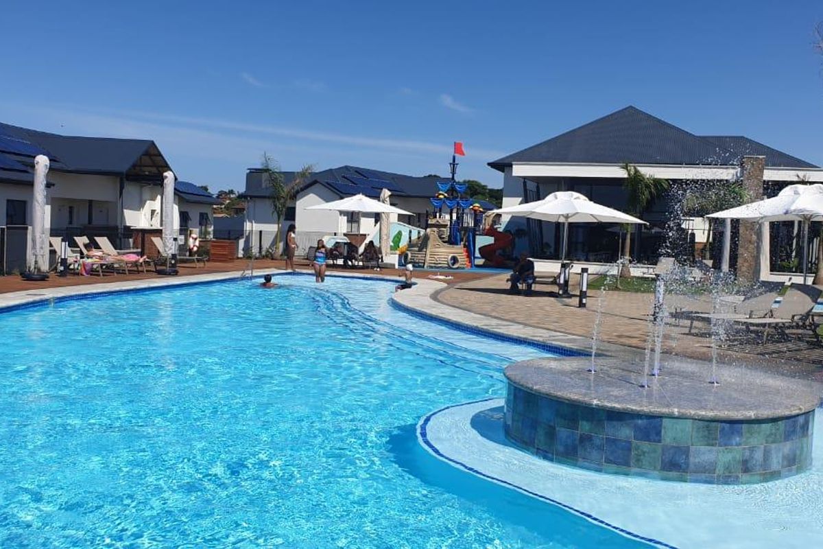 Modern 2 Bedroom Apartment for Rent in Ballito Hills Lifestyle Estate - Photo 3