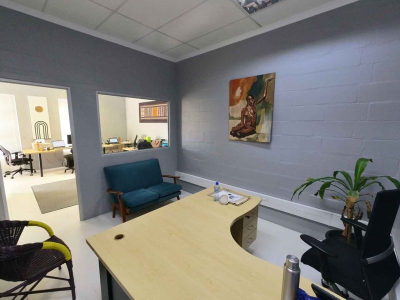 Secure Office Space To Let near Century City - Photo 7