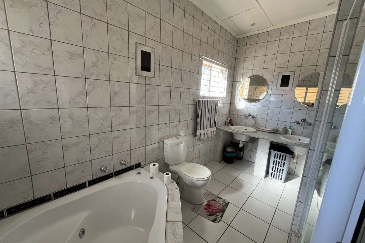 Spacious 3-Bedroom Family Home - Photo 5