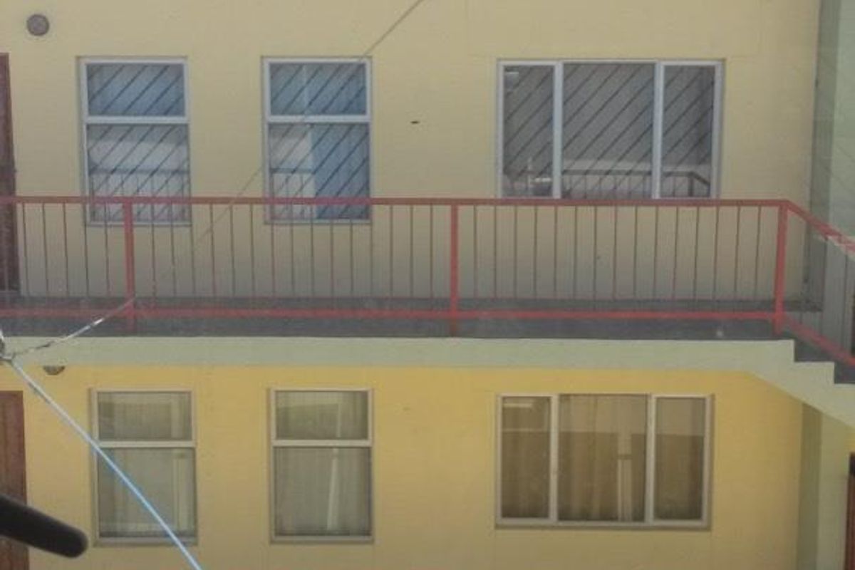 WELL MAINTAINED 2 BEDROOM APARTMENT IN OTJOMUISE!!! - Photo 5