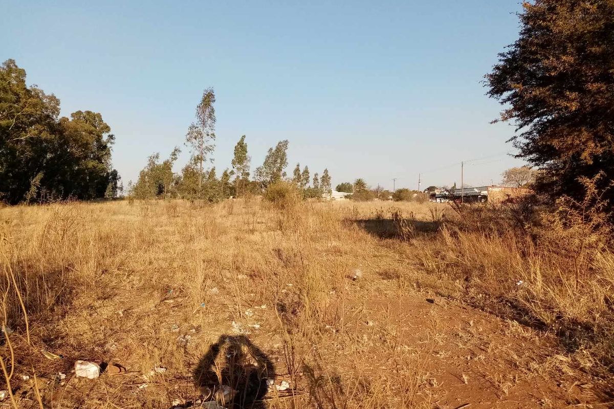 Developer's opportunity this prime piece of land in the CBD of Riversdal, Meyerton - Photo 3