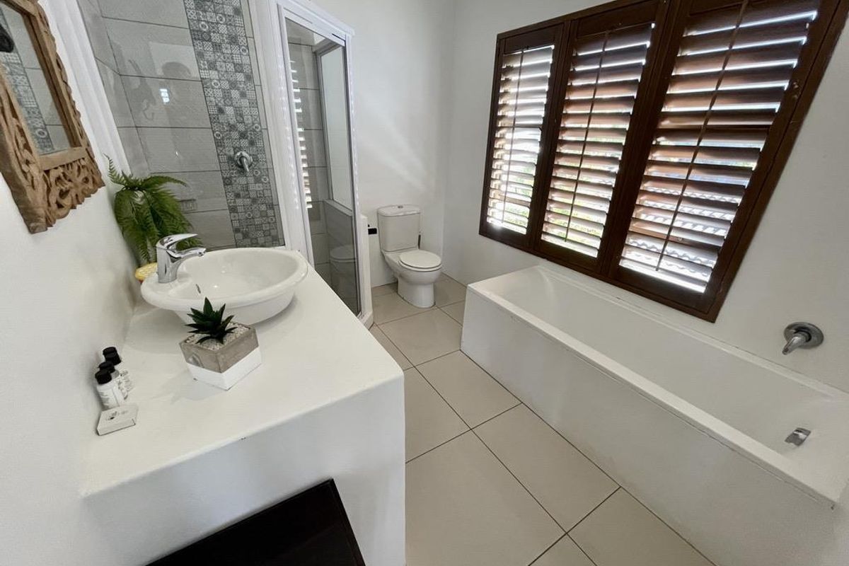 Hendra - Exceptional Coastal Home To Rent In Umhlanga Rocks - Photo 5