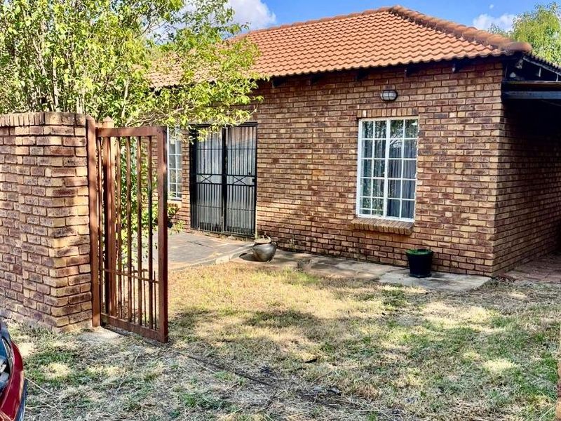 Beautiful home for Sale - Photo 4