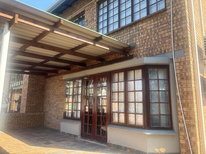 A-Grade Offices For Rent in Hillcrest Central - Photo 1
