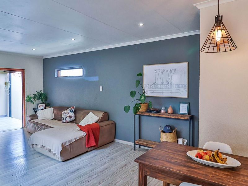 3 Bedroom, 2 Bathroom Home in Secure Complex - Photo 8