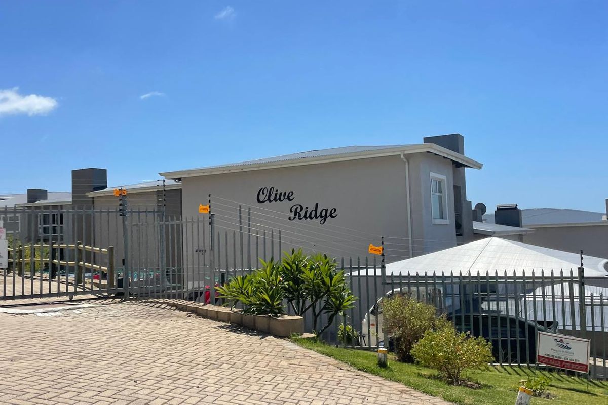 Pet friendly, ground floor apartment - Photo 2