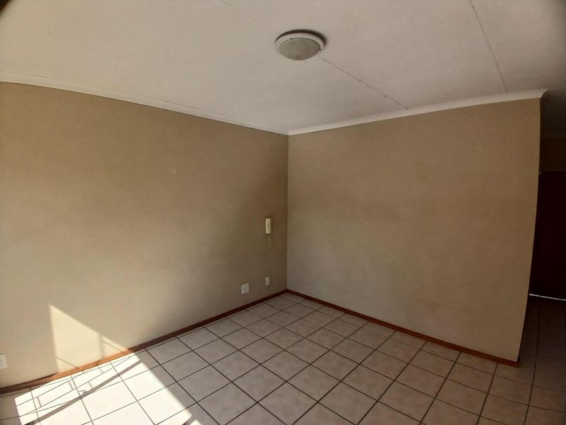Salignapark, 2 Bedroom for sale - Photo 3