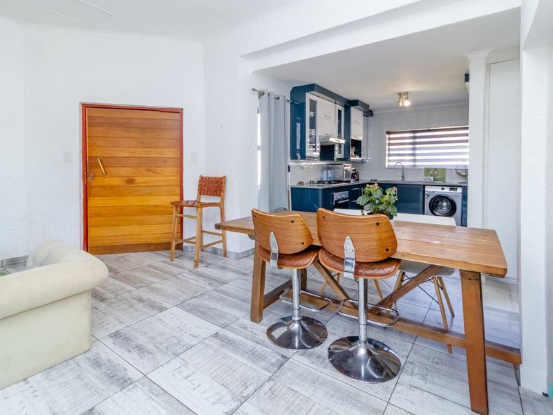 Neat Two-Bedroom Apartment with Upgraded Kitchen and Two Balconies! - Photo 1
