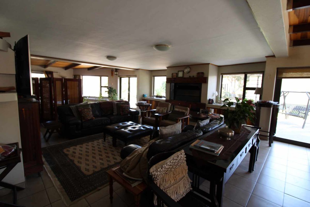 Area of high priced homes - Photo 2