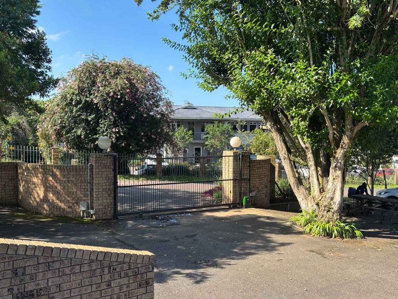 Ground Floor Commercial Space To Let | Secure Business Park | Old Main Road - Photo 10