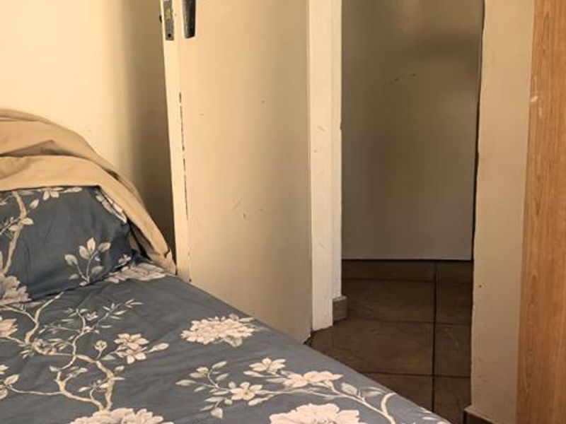 3 bedrooms house for sale in Soshanguve V V - Photo 6