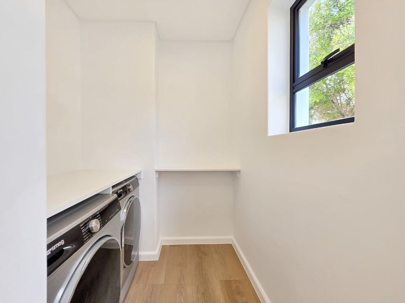 Brand New 3 Bedroom Townhouse - Photo 6