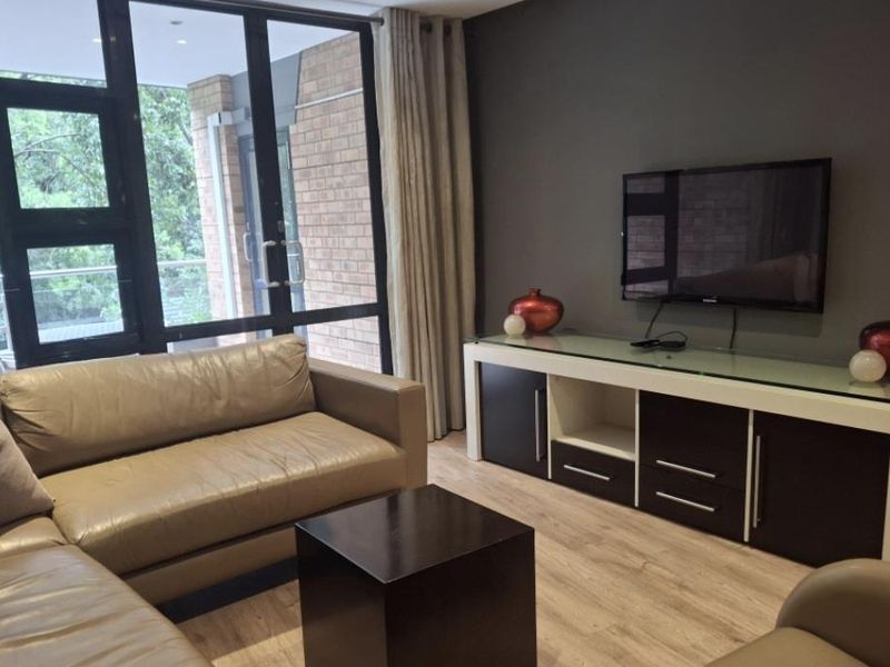 A BEAUTIFULLY FURNISHED TWO BEDROOM APARTMENT - Photo 7