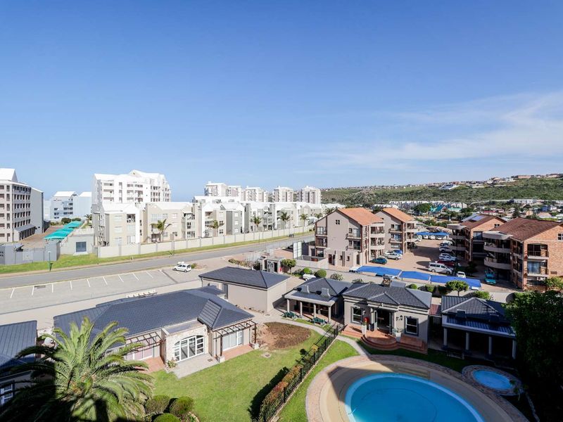 Stunning 116m2 Apartment in Diaz Beach, Mossel Bay - Photo 2