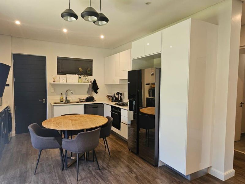 2 Bedroom Apartment to Rent in Steyn City - Photo 4