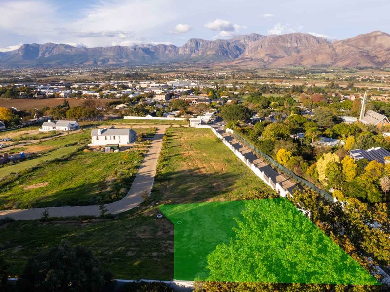 Build your Dream Home on a Premium Corner Stand in Laborie et Picardie Estate, One of Paarl's Best-located Estates - Photo 3