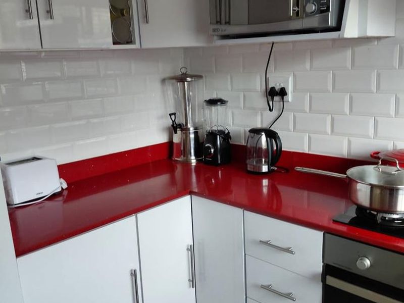 Spacious 4-Bedroom Family Home for Sale – Near Osindisweni Hospital - Photo 4