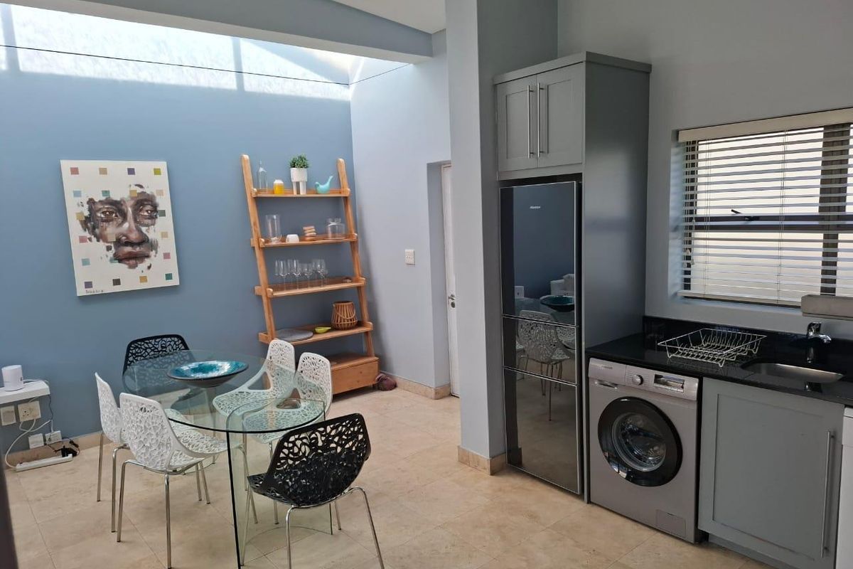 stunning 2 bedroom holiday apartment - Photo 4