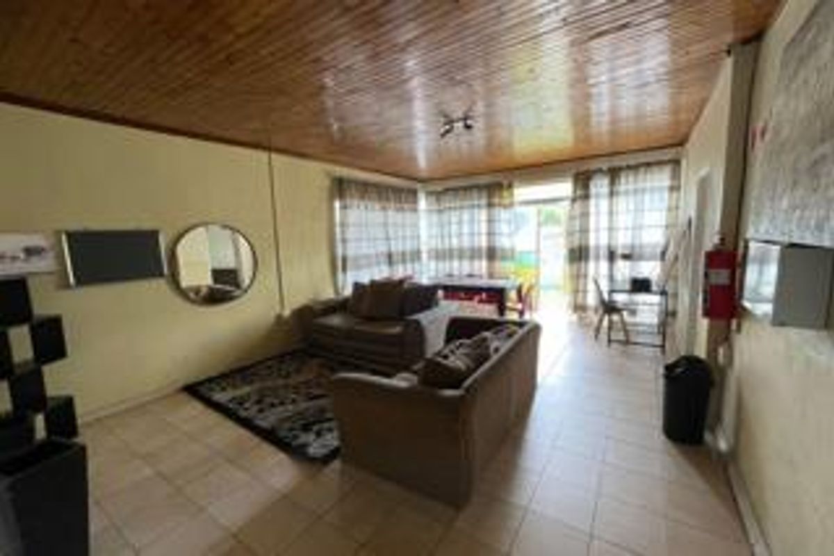 House For Sale with Lucrative Prospects in Pretoria West - Photo 4