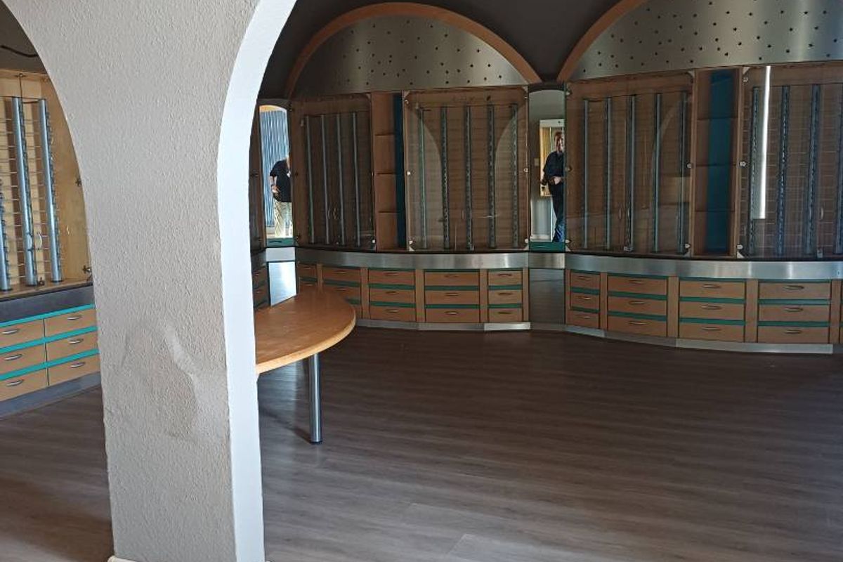 Well located Business Property in the heart of the CBD - Photo 2