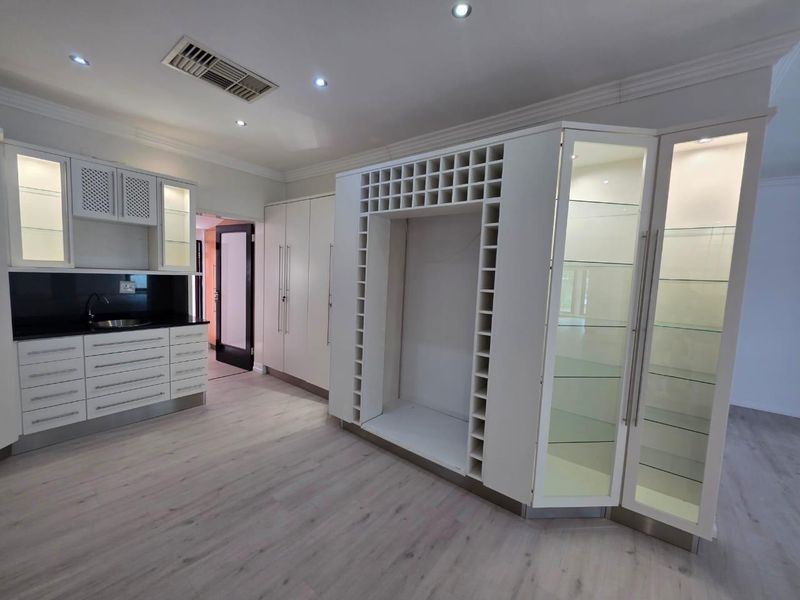 FOR RENT | N$40 000 P/M - Photo 10