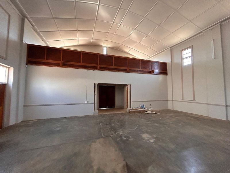 Commercial premises up for rental - Photo 3