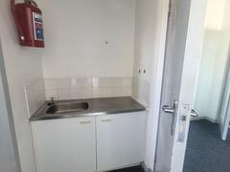 Business offices to let in well known newton park - Photo 6