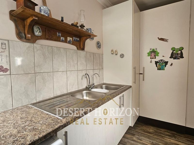 Swakopmund , Mile 4 | Immaculate Coastal Gem – Modern, Secure & Wheelchair-Friendly Living in Mile 4 - Photo 6