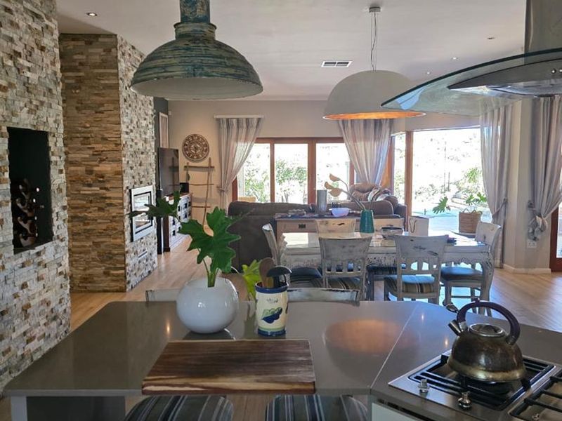 Upmarket house for sale at Finkenstein Estate - Photo 5