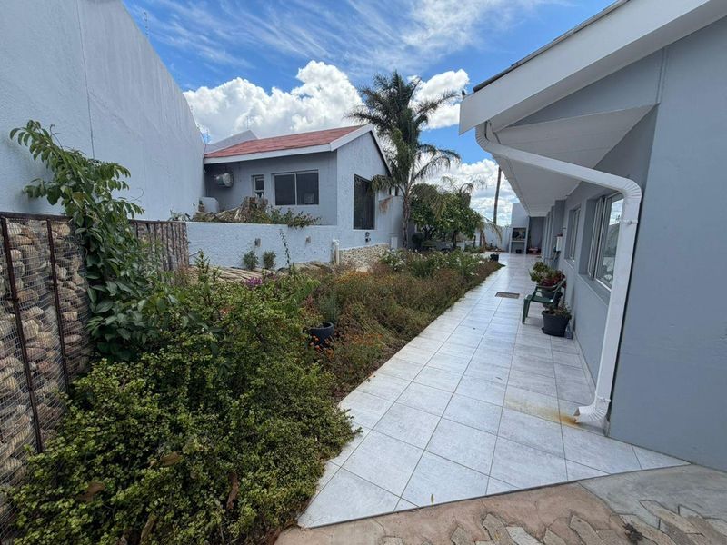 🏡 Beautiful Family Home for Sale – Eros, Windhoek - Photo 9