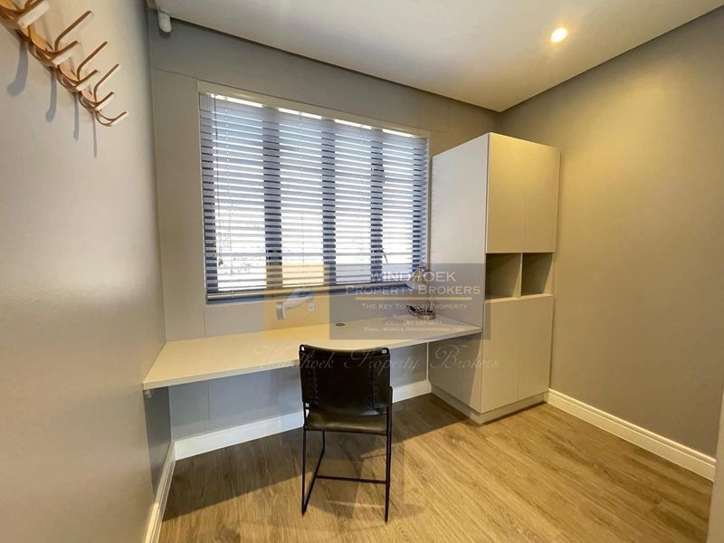 Upmarket FULLY FURNISH villa to Rent - Photo 7