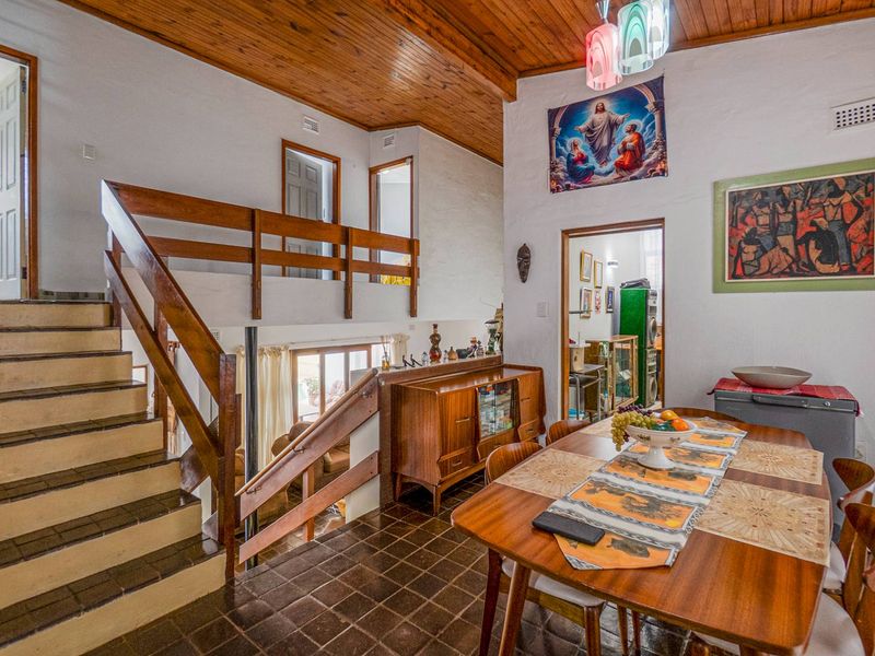 Unique family home - Photo 10