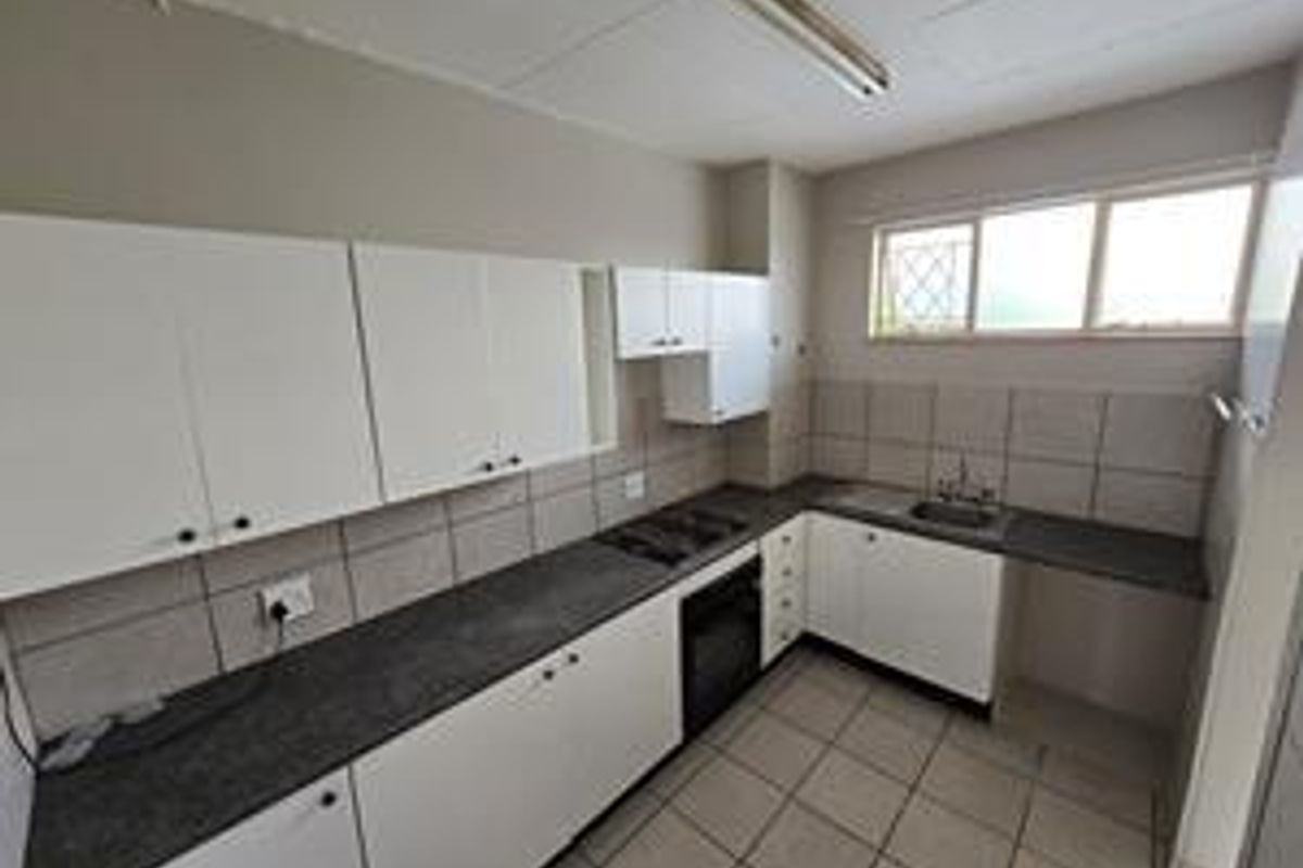 Lovely 1 bedroom apartment in Rietfontein - Photo 5